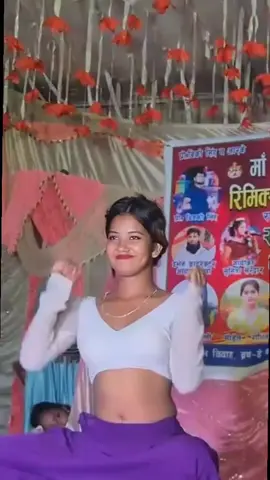 raja humra choli mein button dhaaga fasai diya na choli ke karj kasam javani humre choli ne button Laga diya na