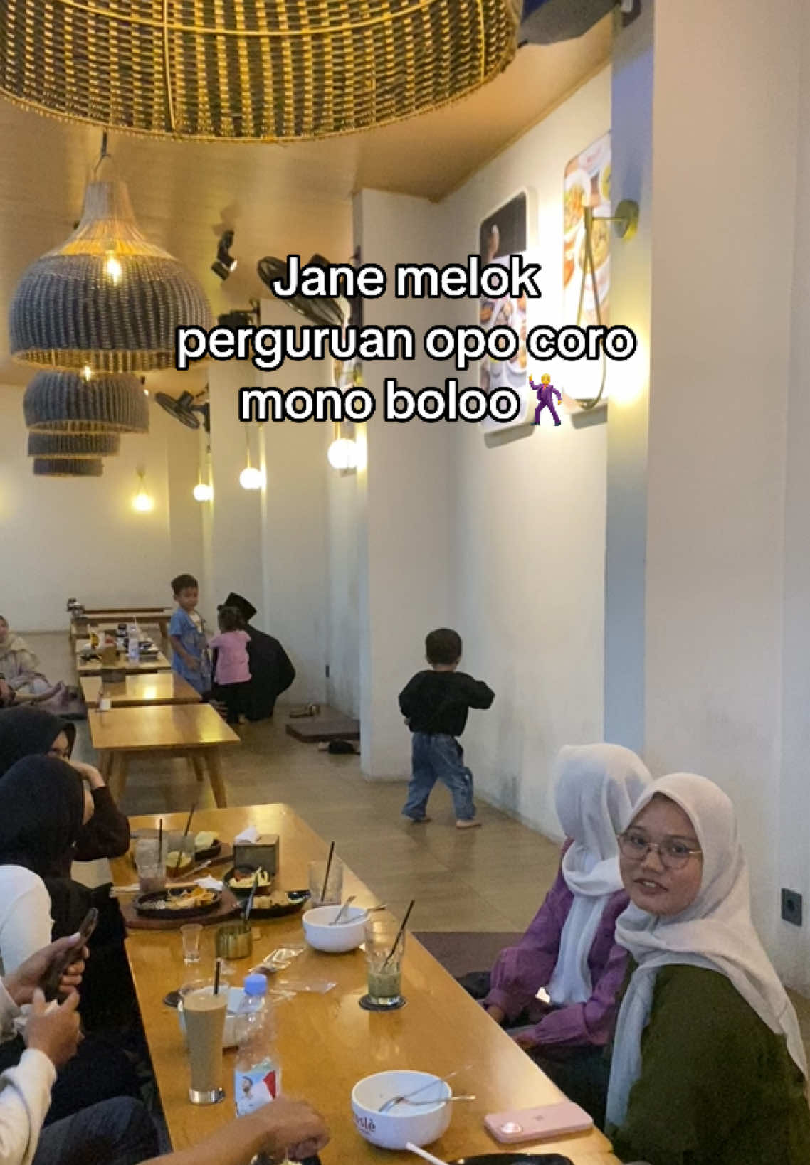 Coro mono perguruan iki?#fypage #bocil #fypシ゚ #perguruan #dimbayyy_ 