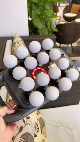 Máy massa cầm tay vtt tiện lợi cho mọi nha #fyp #xh #justforfun #maymassagecamtay #xuhuong 