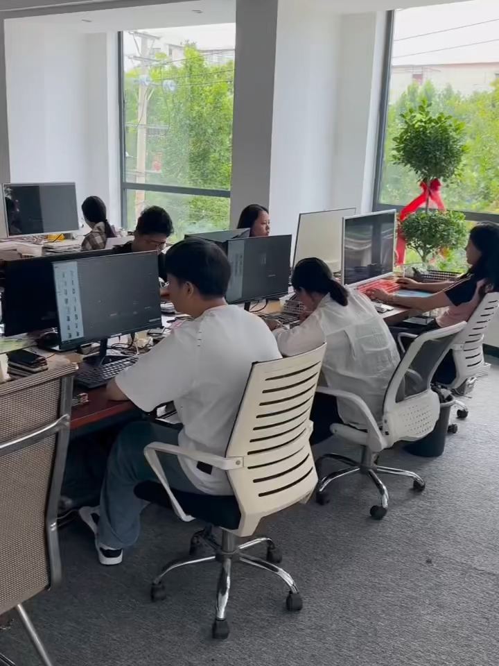 招聘中国人，马来西亚人，台湾人，新加坡人，我在这里等你 #fyp #tiktok #cambodia #东南亚 #上岸 #柬埔寨 #中国 #china #钱 #money #马来西亚 #malaysia