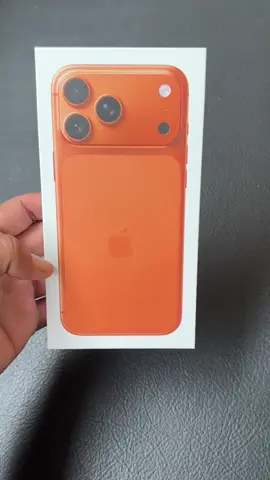 #iphone17promax #iphone #dubaimall #applestore #unboxing 