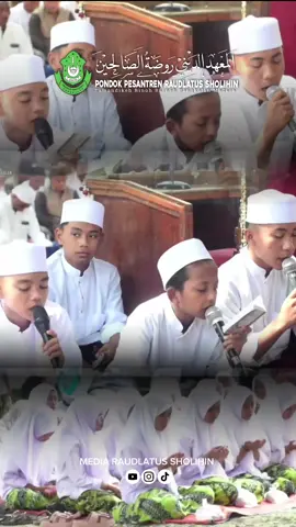 Nasyid PONPES RAUDLATUS SHOLIHIN PUTRI  bire Togubeng geger bangkalan  #breetd❤️💛💚🤘 #pondokpesantren #raudlatussholihin #alhidmahindonesia 