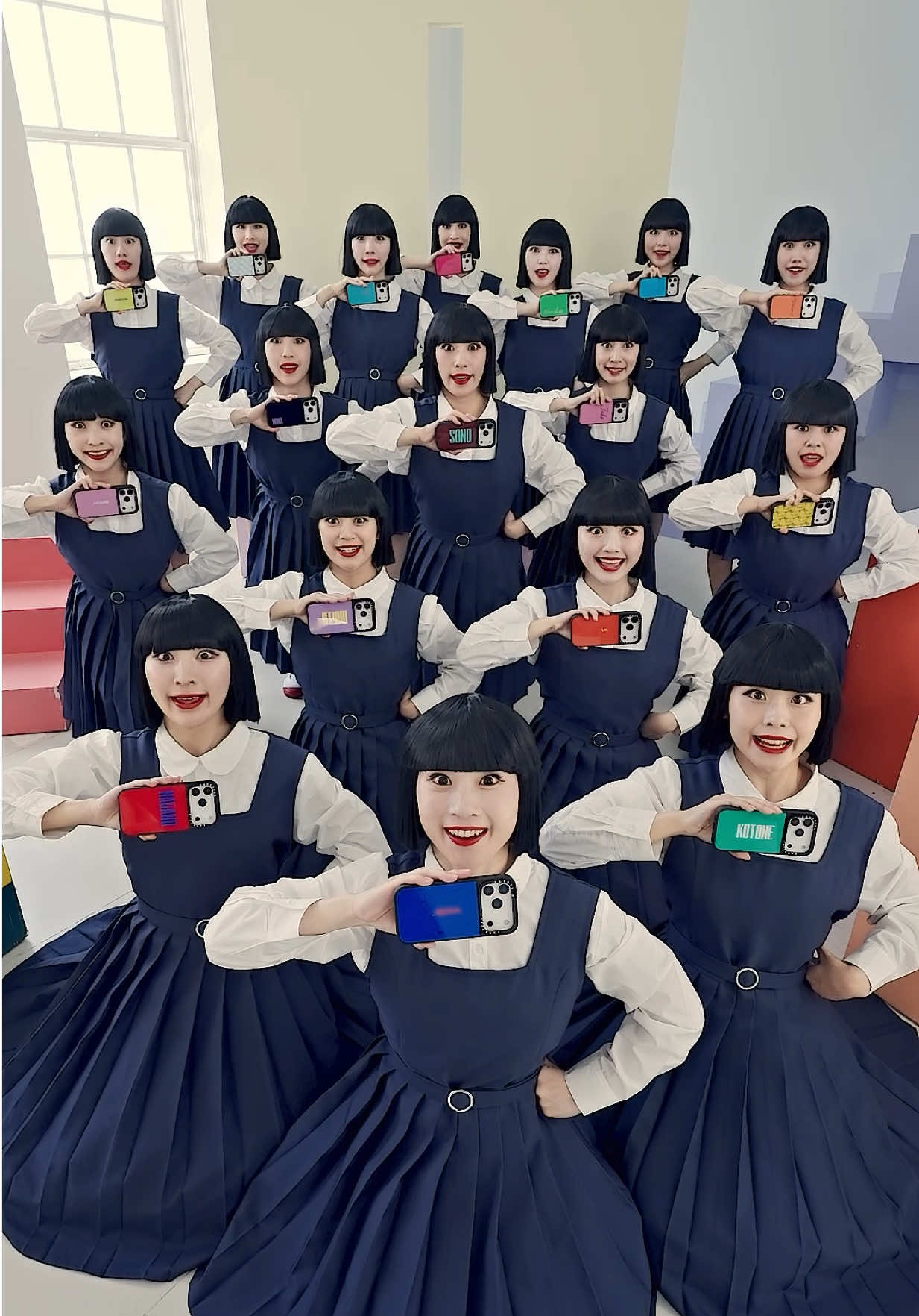 アバンギャルディ Avantgardey × CASETiFY💃📱 17人17色の新しい #グレーズケース でカラフルダンス🎶 iPhore 17シリーズに対応したグレーズケースで、 たくさんの色から好きなカラーを選んで名前をカスタマイズ👀！ 光沢感のあるバックプレートは引っ掻いてもデザインが剥がれないから、 いつまでも色鮮やかなまま✨ 自分だけのカラー×デザインを長く楽しめる！🌈 A colorful dance with Avantgardey 17 members, 17 colors of CASETiFY's newest #GlazeCase 🌈 Now compatible with the iPhone 17 series- choose your favorite from many shades and personalize it with your name 👀✨ The glossy backplate keeps your design vibrant and scratch-resistant. so your colors stay bright for the long run Enjoy a case that's truly yours! #アバンギャルディ #avantgardey #CASETiFY
