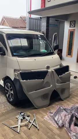 - Doortrim luxio + Powerwindow  - Scuffplate luxio terpasang di granmax Pickup  📲 085640772800 #granmaxminibus #granmaxblindvan #granmax_indonesia #granmaxpickup #granmax_id 