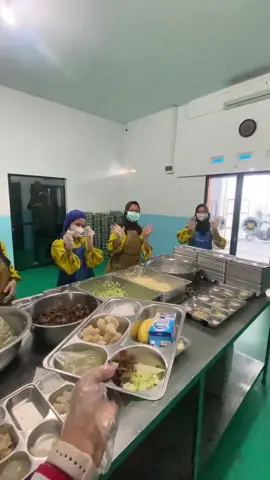 menu today 😍❤️ #makanbergizigratis #mbg #prabowo #palembang #badangizinasional 