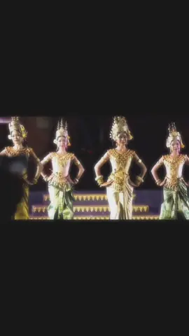 Obsessed with Khmer apsara dance✨🤍#នាដកា✨ #មរតកដើម #apsara #អប្សរា #foryoupage 
