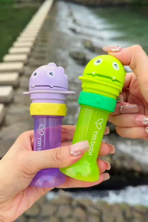 Tutup botol jadi tempat sedotan! 💧🥤 Cocok untuk botol merek apa saja. Tinggal pasang, minum jadi lebih mudah dan anti tumpah. #tutupsedotan #botolpraktis #antitumpah #tiktokindonesia#fyp
