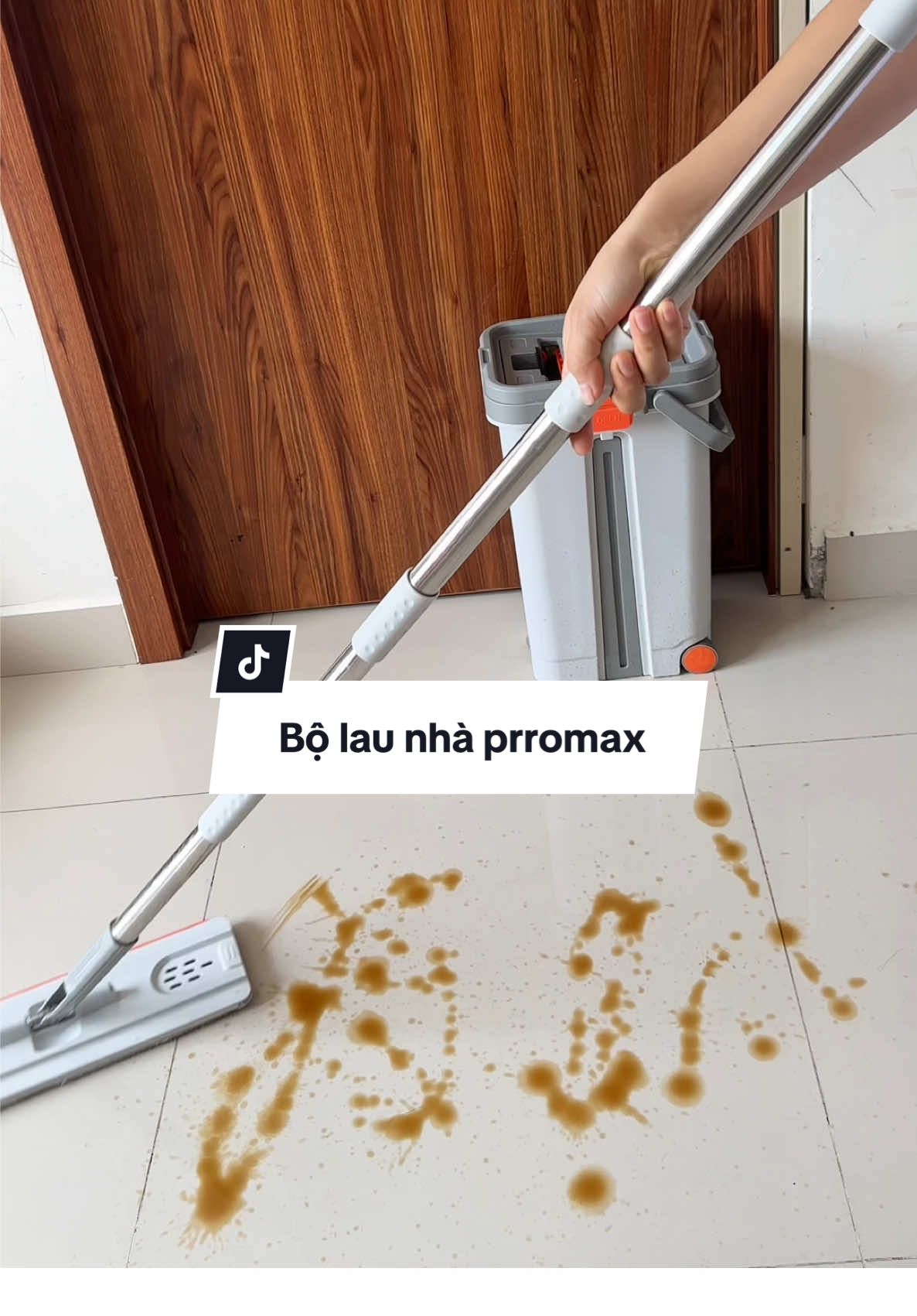 🌸 Bộ lau nhà  prromax có bánh xe đẩy đi tiện lắm ạ#ngochientocquan #bolaunhakitimoppromax 