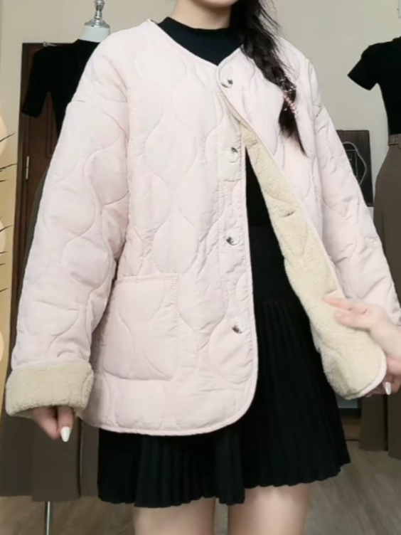 Áo khoác trám phao lót lông dày dặn  #aokhoactramphao #aokhoacdong #thoitrangnu #fourgirl 
