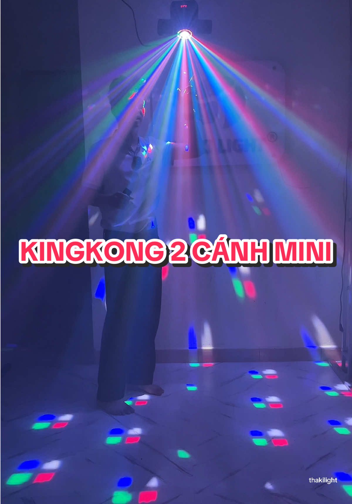 Kingkong 2 cánh mini mẫu mới công suất 60W toả hiệu ứng khắp phòng phù hợp cho anh em tiệc tùng bay nhảy tại nhà #viral #thakilight #densankhau #congthakilight #kingkong2canhmini 