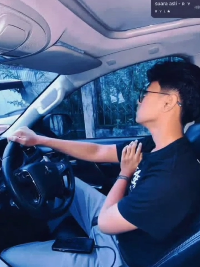 M. Rizki Arramzi, ilmu hukum 25  ig : @rzkyarrmzi #foryou #infopartner #unjajomblo #unja #CapCut 