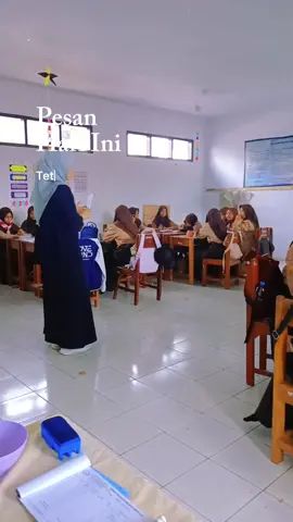 Kegiatan Keputrian Hari ini di MTsN 10 Kuningam #penyuluhagamaislambergerak #kuaberdampak  #kementerianagamakuningan  #kuninganjawabarat 