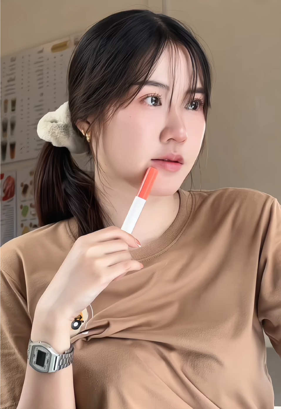 เธอใส่แวนโก๊ะ คงไม่รู้จักแวนด้า 🫣