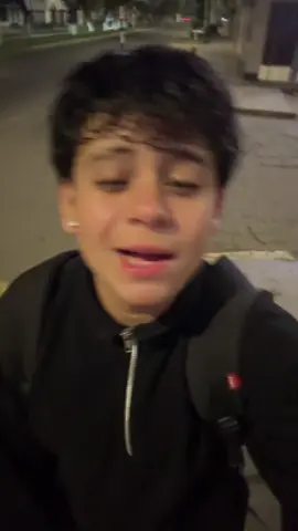 @@rodrigo.benjamin 😳.               #yara #fyp #yalatumama #tonichipi #roblox 