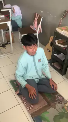 ib:@twelnest.class  #elence4ever2 #fypage #agit #school 