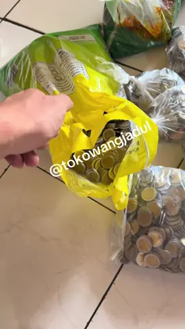 Koin kelapa viral harga jutaan rupiah 😆  #fyp #fyp #koin #koleksi 