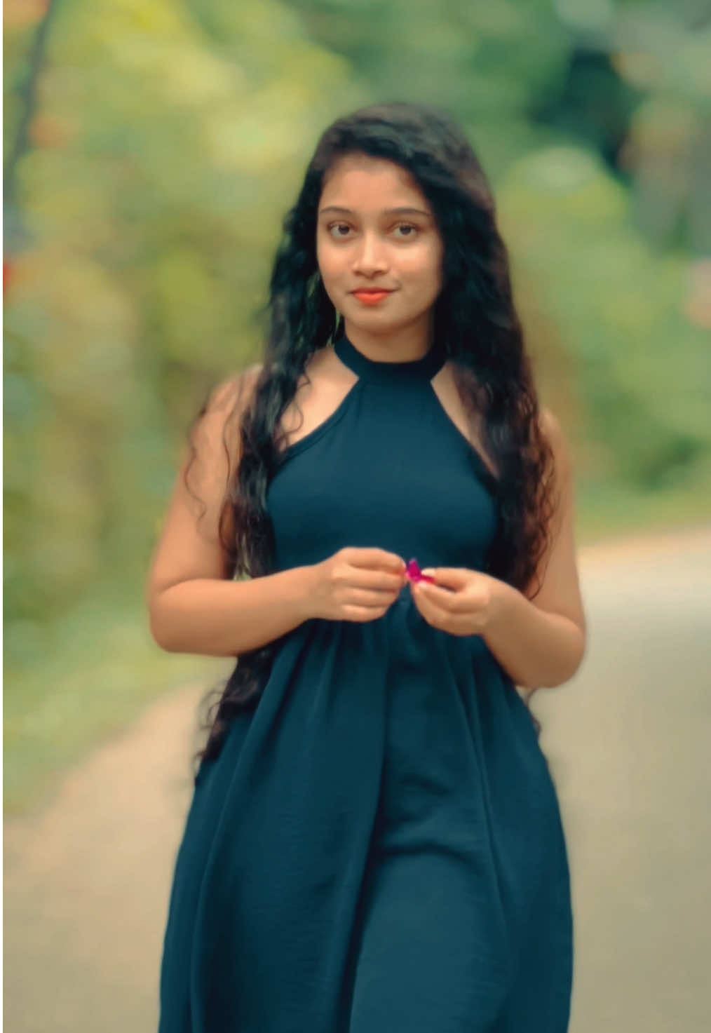 දේවදූතියක් 💙 #CapCut #creatorsearchinsights #trendingsong #fyp #foryoupage 