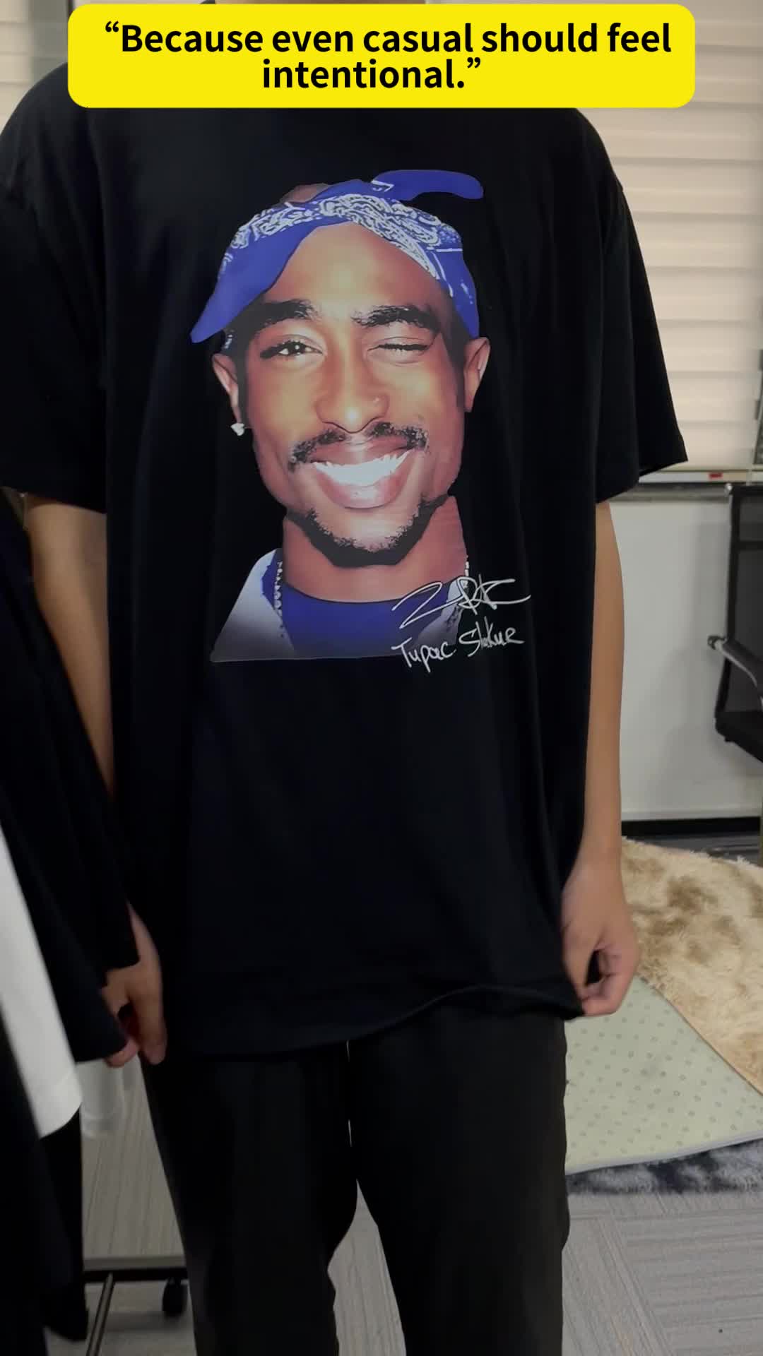 Vintage 90s 2Pac Tupac Shakur TShirt, Tupac Big Face Head Vintage Style Graphic Hip Hop T-Shirt #graphictees #shirts #tshirts #oversizedtshirt #teeshirt #oversizedtee #tshirtdesign #teeshirts #customtshirts #pacsunhoodie