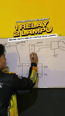 Anak teknik mana suaranya?! Nih gw kasih wiring diagram satu relay buat dua lampu, biar lu nggak ribet pake dua relay! 💡 Yang penting paham jalur 30, 86, 85, 87… 🔥 Jangan sampe salah pasang, ntar nyetrum malah ngecas mantan. 📍Otomotor Academy — bukan cuma teori, langsung praktek! 👨‍🏫 Mau belajar wiring motor dari nol sampe paham? Langsung DM atau klik link di bio bro! #edukasitiktok #edukasimekanik #kursusmekanikmotor #kursusotomotifjogja #otomotoracademiyogyakarta #mekaniktiktok #mekanikmuda#otomotif#otomotifindonesia #foryoupage #fyp #jogja24jam 
