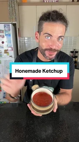 Homemade Ketchup | Healthy, Flavourful & Better Than Store-Bought 🍅 This is not your usual ketchup — it’s fresher, lighter, and naturally spiced with hints of cinnamon, nutmeg, paprika, and ginger. Once you make it at home, you’ll never look at the bottled version the same way again. Perfect for fries, burgers, nuggets, or anything you’d normally dip in ketchup. Ingredients: 	•	½ onion (finely diced) 	•	400g passata 	•	50g vinegar 	•	50g white sugar 	•	10g potato or corn starch 	•	1 tbsp tomato paste 	•	Pinch of cinnamon, nutmeg, sweet paprika, ginger 	•	2 pinches salt 	•	Extra virgin olive oil Instructions: Sauté onion in olive oil until soft. In a bowl, whisk together passata, vinegar, sugar, starch, tomato paste, and spices. Add to pan and cook low and slow for 20–30 min, stirring often, until glossy and thick. Cool completely before storing in a jar. Homemade ketchup ready to enjoy! Full recipe and more Italian family favourites 👉 www.cookingwithtucci.com #cookingwithtucci #homemadeketchup #tomatosauce #italiandips #easyitalianrecipes    