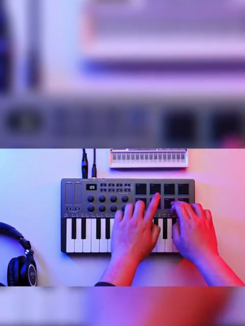 💗 Meet the LEKATO SMK-25—your pocket-sized studio #25KeyMIDIKeyboard #BluetoothMIDIKeyboard #SemiWeightedKeys #fashion #gifts #lekato_music #MusicProduction #HomeStudio #PortableKeyboard #MIDIControllerTutorial #ElectronicMusic