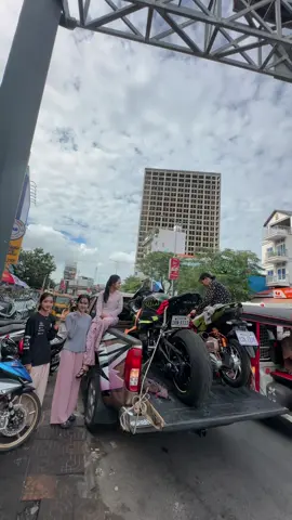 #baថ្មី😂 #ស្អែកជួបគ្នាអ្នកកំពងចាម💞🤘🏻 