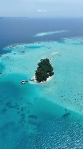 Yuk selagi ada waktu😉 . . . #pulauseribu #pulaupramuka #traveling #drone #trip 