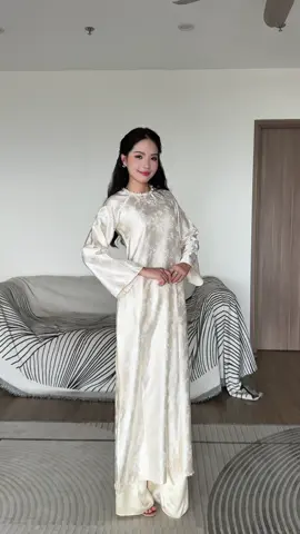 Cô nhân tình bé nhỏ của tôi ơi... #huynlee #xuhuong #goclamdep #aodai #aodaitet 