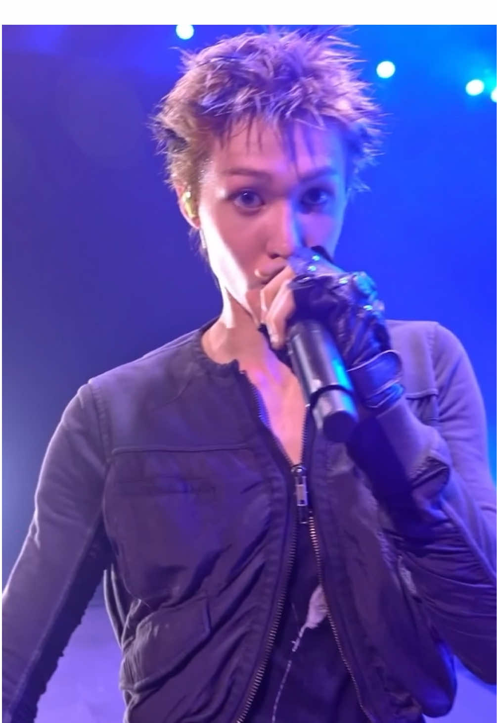 Sooooo sexy this part is!!!!!Martin I give you the whole world!!!YOU WORTH IT!!!#cortis #Martin #martin #마틴 #코르티스 