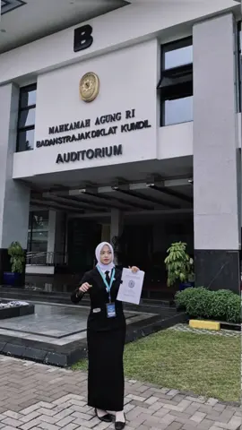 Passed my Aktualisasi Seminar!👋🏻 Grateful for the journey & the lessons 🫶🏻 #latsarcpns #mahkamahagung #cpns #pns #foryoupage  