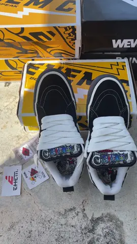 Ehem - Sepatu Sneakers Unisex Pria Wanita Original Kobe One Piece Keren Mampus#sepatucasual #sneakers #sneakers #sepatusneakers 