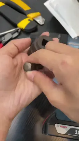 😩 Still struggling to crank your jack by hand? Let your drill do the lifting! ⚙️ This universal jack adapter connects to your drill or wrench 💥 Cuts your effort in half—no more sore arms 🧰 Keep it in your glovebox. You’ll thank yourself later. ✨Click on the link to buy🛒👉#tooltok #tiktokmademebuyit #fyp #car 