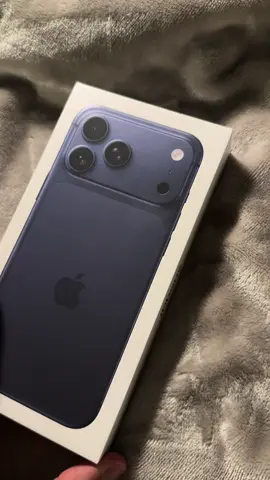 #apple #iphone17promax     #iphone #iphone17 #iphone 17 pro unboxing