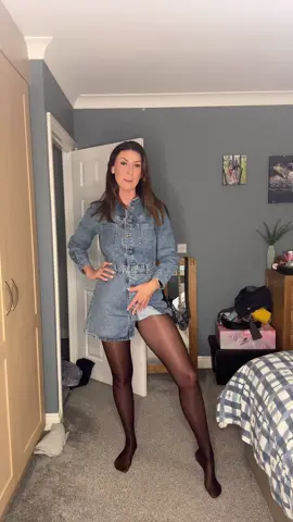 Love this shade 😍 @The Tight Spot use code LOCKER #mumsoftiktok #millenialfashion #tryonhaul #tallgirl 