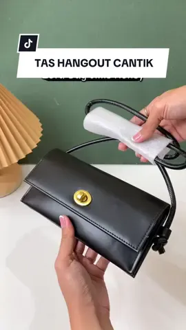 Zora Bag Jims Honey bisa jadi tas pilihan buat hangout atau date! Cek di 🛒💛✨ #zorabagjimshoney #Jimshoneysurabayastore  #PromoGuncang99 #GajianSale -abl