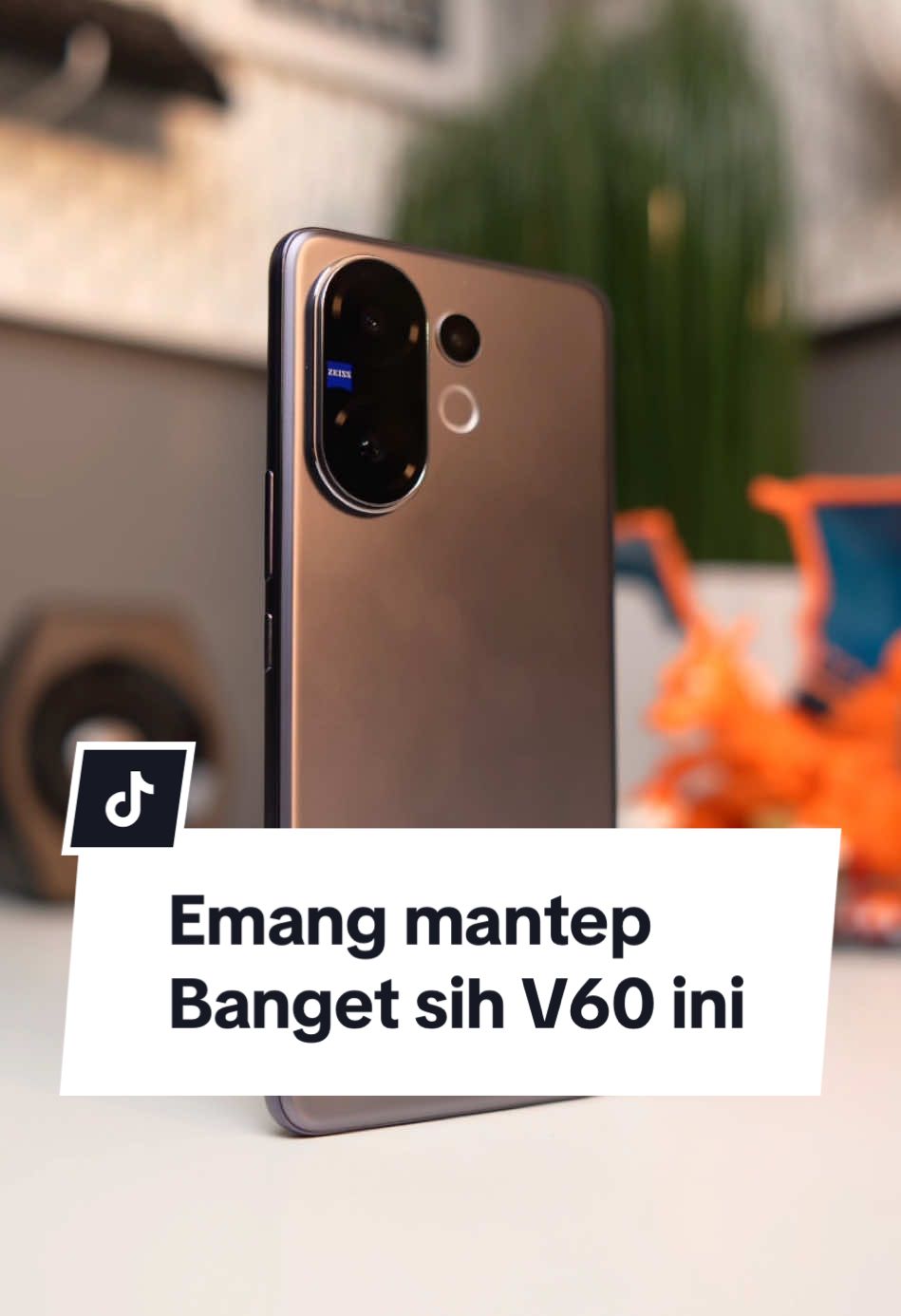 vivo V60 emang mantep banget sih. Kalo kalian pengen beli, langsung join live saya aja ya