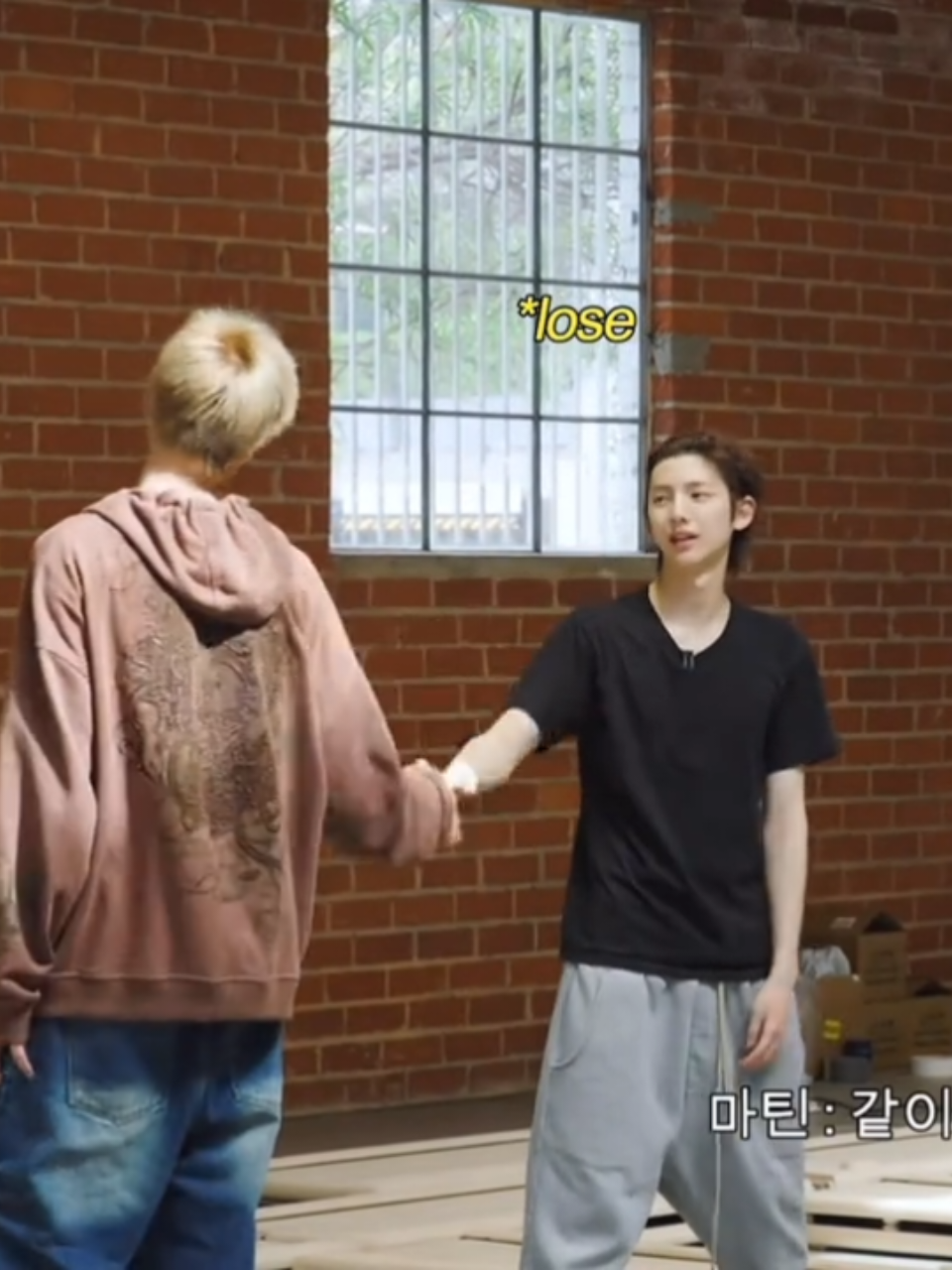 2 đứa này dễ thương xĩu #CORTIS #MARTIN #JUHOON #fyp #xuhuong  credouyin