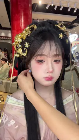 Boudoir Lady.#Hanfu #girl #chinese #makeup #traditional 