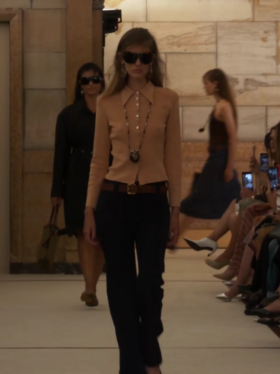 TORY BRUNCH SS 2026 New York  #newyorkfashionweek #model #fashiontiktok #outfit #moda 