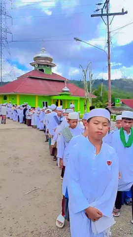 #santrimpah #foryoupage #fyppppppp #indahmelihatsantriketikaabissolat@Beban Negara 