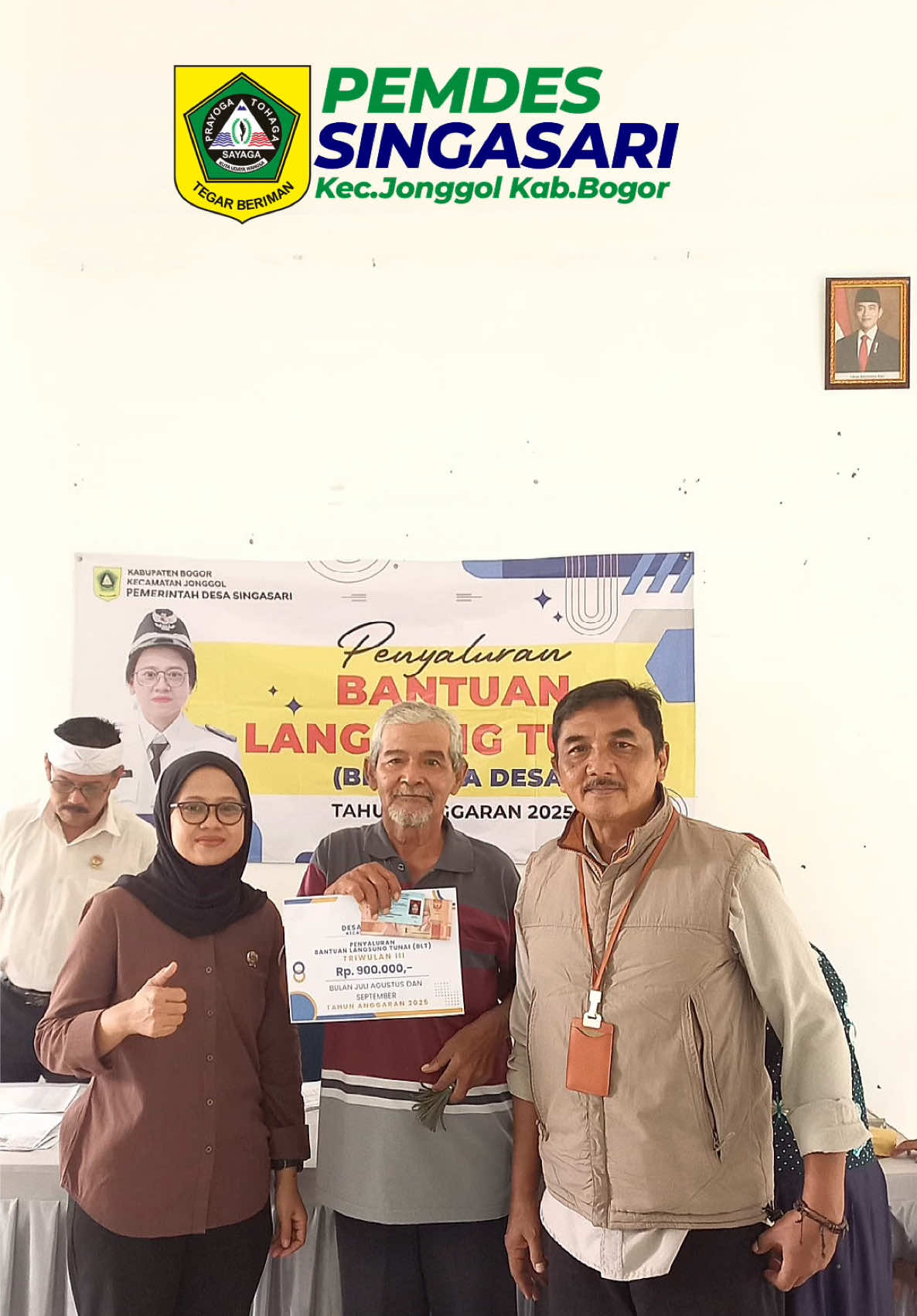 Penyaluran Bantuan Dana Desa (BLT DANA DESA) Triwulan III Tahun Anggaran 2025 di Kantor Desa Singasari. #bogoristimewa #kutaudayawangsa #bogoristimewamenujubogorgemilang #kecamatanjonggol #singasarijonggol 