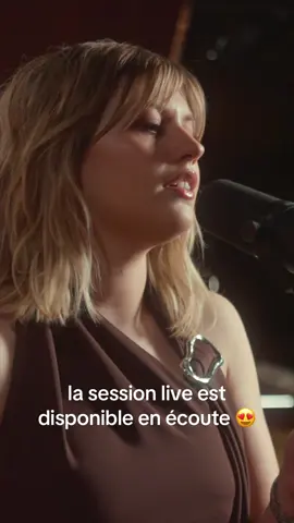 La session live de la sortie de l’album est maintenant dispo sur les plateformes d’écoute 😍 sur ce lien : https://marined.lnk.to/livesession J’espère que vous aimerez 🫶🏼