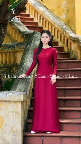 Cổ tròn nhẹ nhàng xinh sang lắm ạ #xuhuongtiktok #aodai #aodaiylam #aodaime ##aodaitrungnien