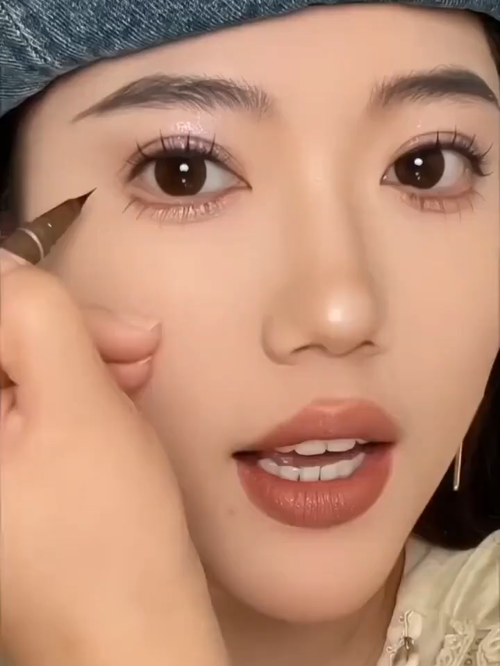 #GajianSale #PromoGuncang1010 #WIBGAJIAN #flypシ #fly #makeup #kosmetik #kosmetikmurah #maskara #maskaraviral#pensilalis #pensil anti raut #pensilviral #pensilwarna #bulumata #bulumatapalsu #bulumatamagnet #Bulu Mata Korean Style For Your Vanity #eyeshadow #eyeshadowtutorial #eyeshadowpalette #lipstick #lispticviral #lipstickmatte #eyeliner #eyelinertutorial #eyelinertips