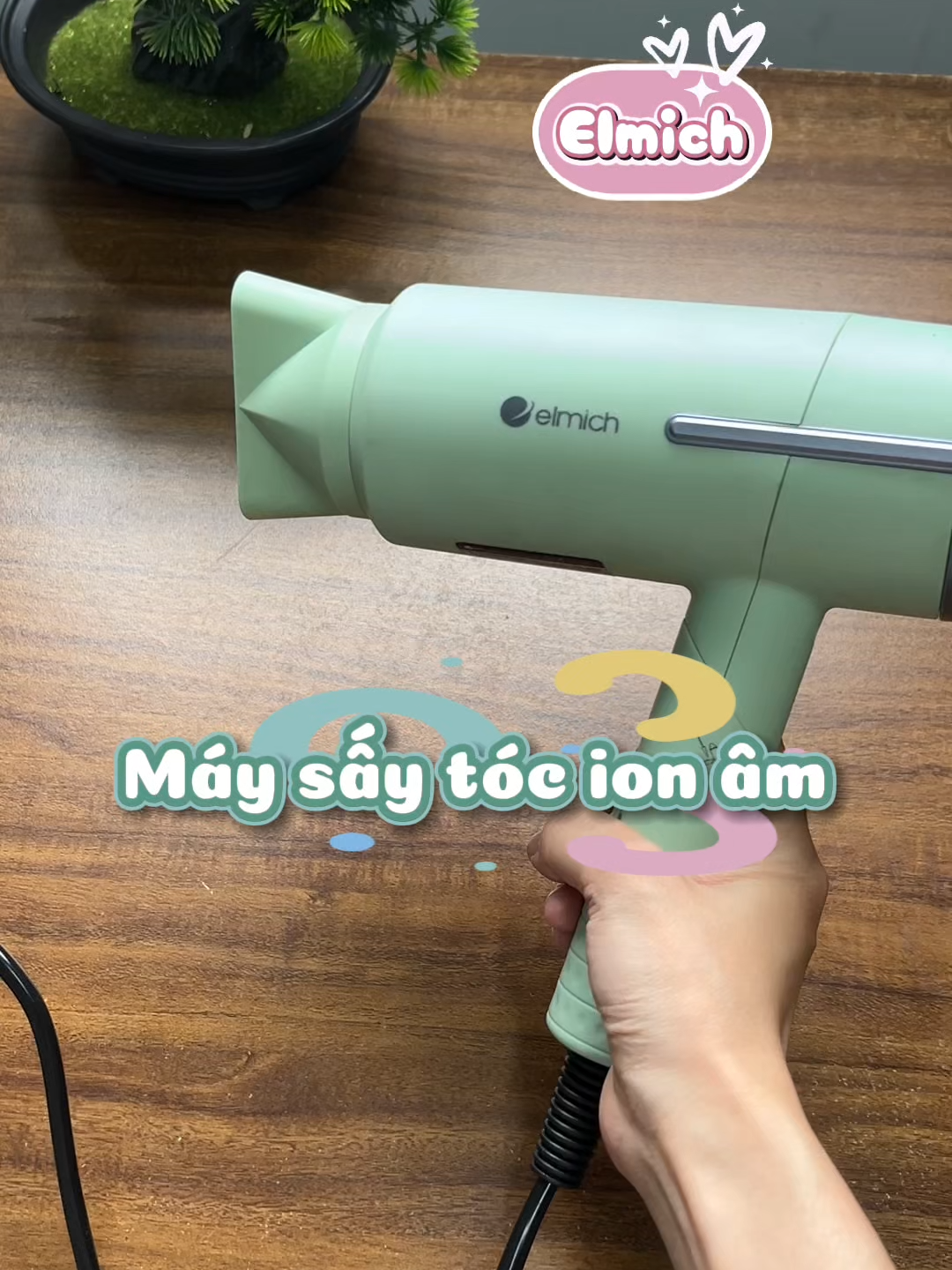 Máy sấy tóc ion âm #joymall #joymallelmich #joymallelmichchinhhang #elmich #hangchinhhang #mienphivanchuyen #chotdontiktok #muataitiktok #tiktokmademebuyit #tiktokshopvn #tiktokhome #tiktoktech #maysaytocionam