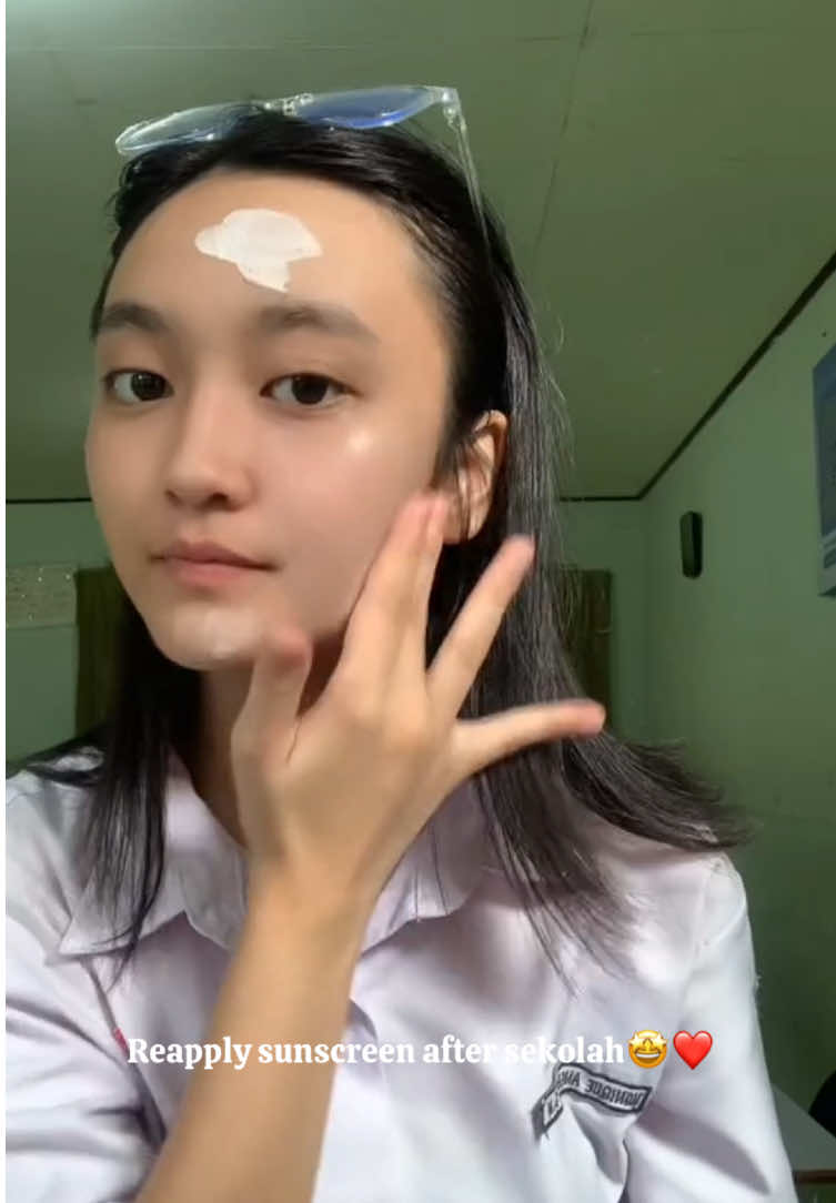 no kusam”😙 #toneupsunscreen #pinktoneupsunscreenglowischa 