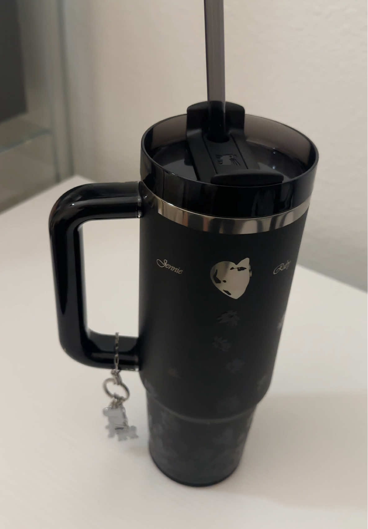 take my $75 i guess #jenniexstanley #jennie #blackpink #unboxing 