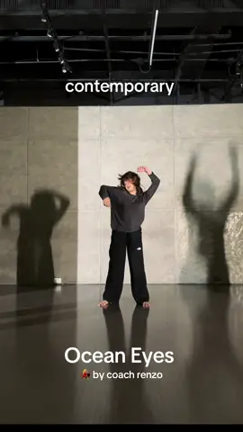 you really know how to make me cry when you give me those 🌊✨ thank you coach @Renzo 🫶🏻 Feelemography class  #dance #contemporaryart #contemporarydance #dancer #billieeilish 