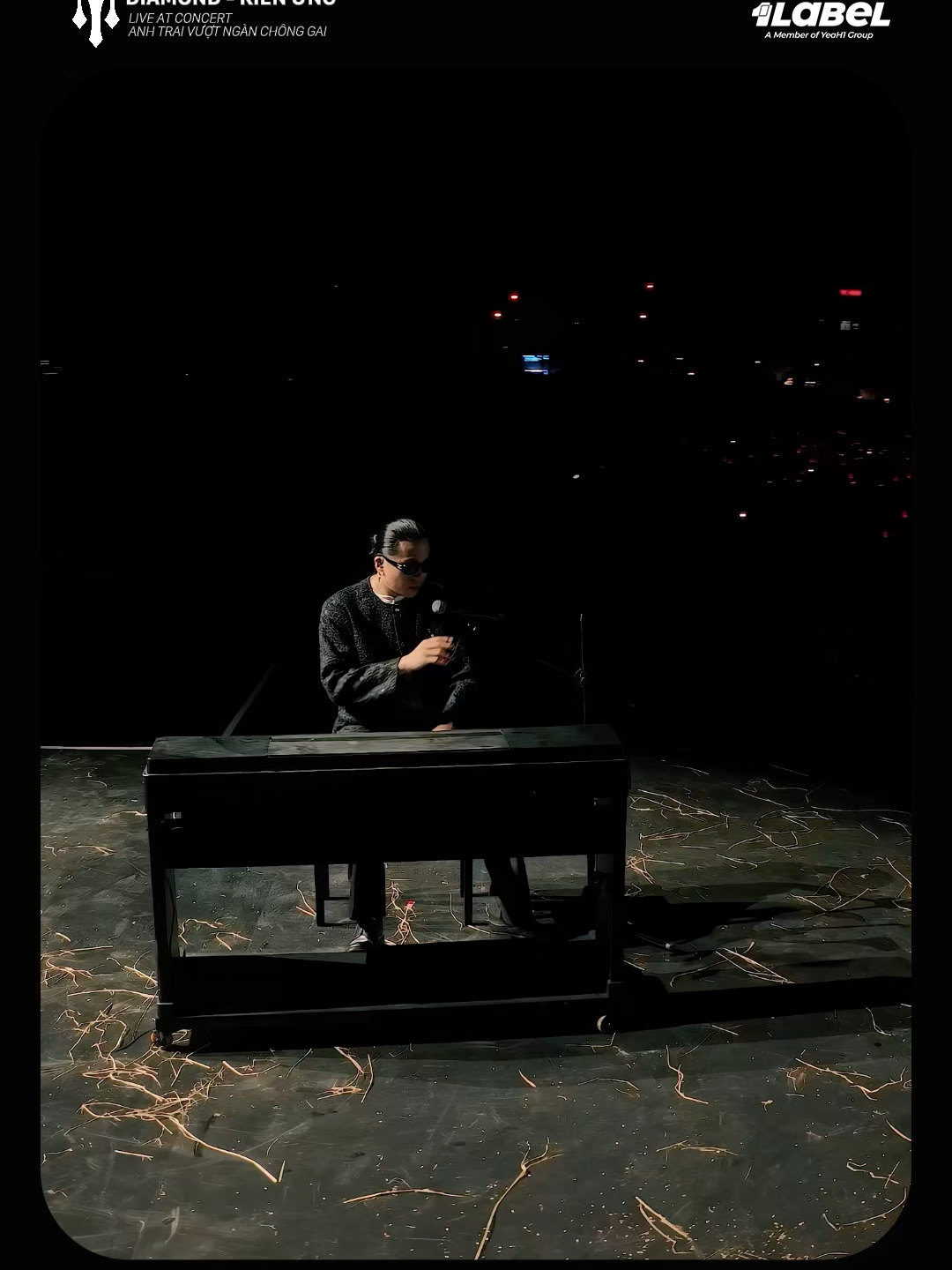 DIAMON - KIÊN ỨNG | LIVE AT CONCERT ANH TRAI VƯỢT NGÀN CHÔNG GAI #AnhTraiVuotNganChongGai #ConcertATVNCG #ATVNCGConcert #ATVNCG #YeaH1 #1Production #1Label