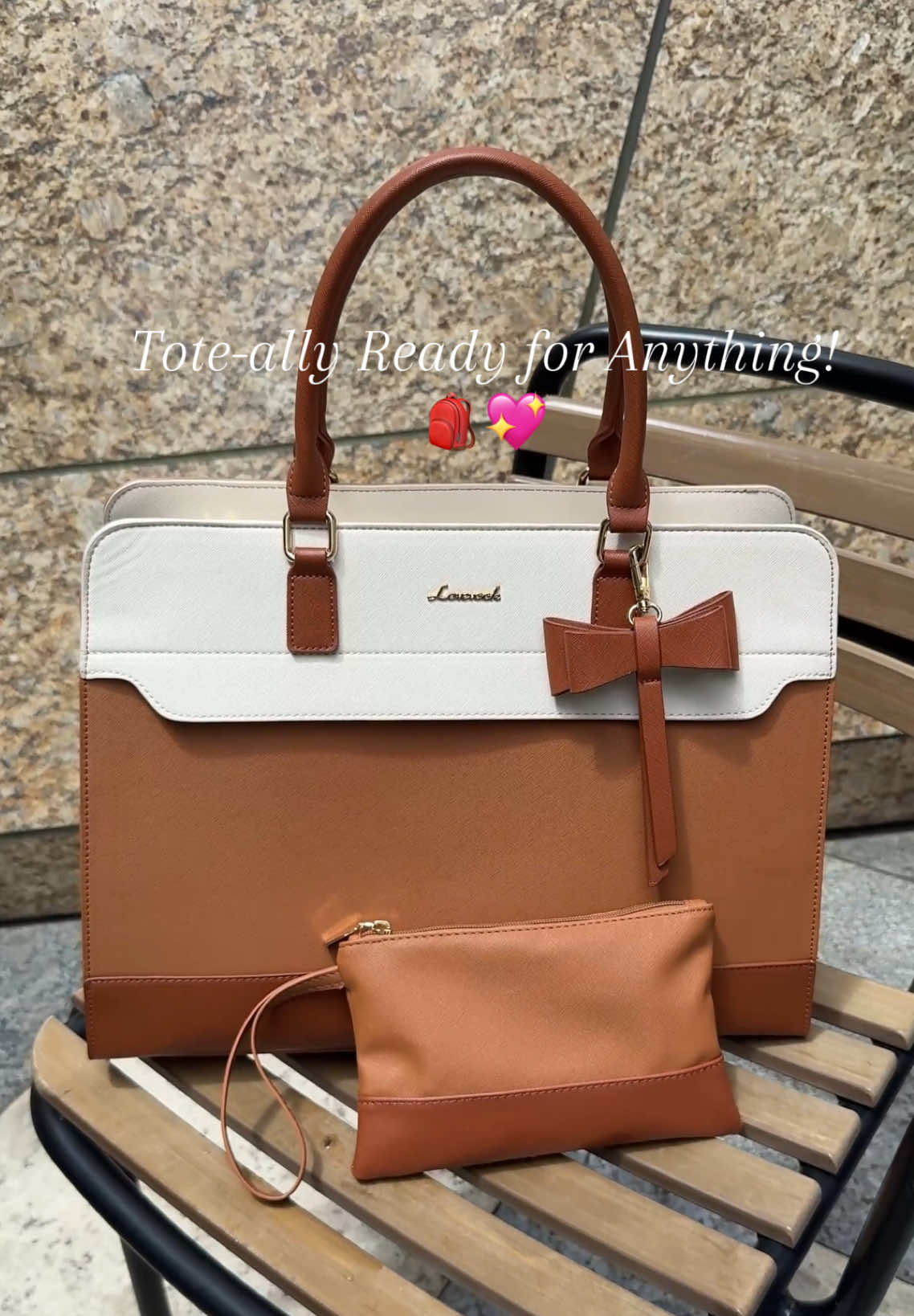 Join me as I pack this adorable new 👜 🦋—perfect for school and work. It’s got space for all your essentials, making your daily routine a breeze! #tote#worktote #cutebag #TikTokShopRestock #FallFreshness